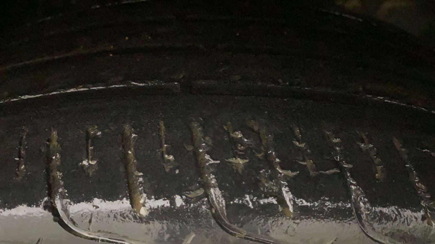 2023 Maruti FRONX DELTA PLUS 1.2MT, Petrol, Manual, 1,11,061 km, Right Front Tyre Tread