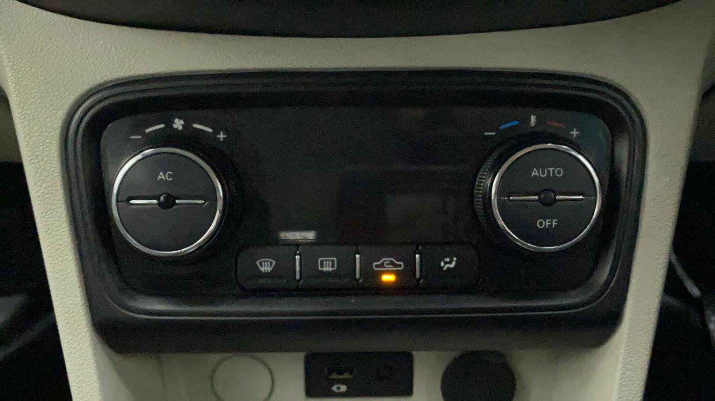 2022 Tata Tiago XZ PLUS CNG, CNG, Manual, 36,348 km, Automatic Climate Control