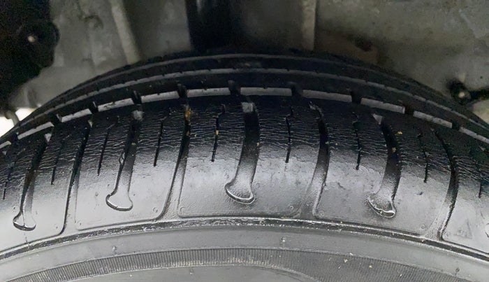 2018 Tata TIGOR XZ PETROL, CNG, Manual, 42,817 km, Right Rear Tyre Tread
