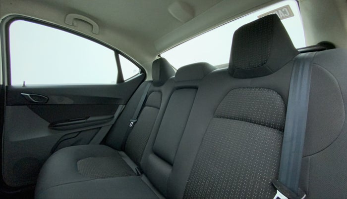 2018 Tata TIGOR XZ PETROL, CNG, Manual, 42,817 km, Right Side Rear Door Cabin