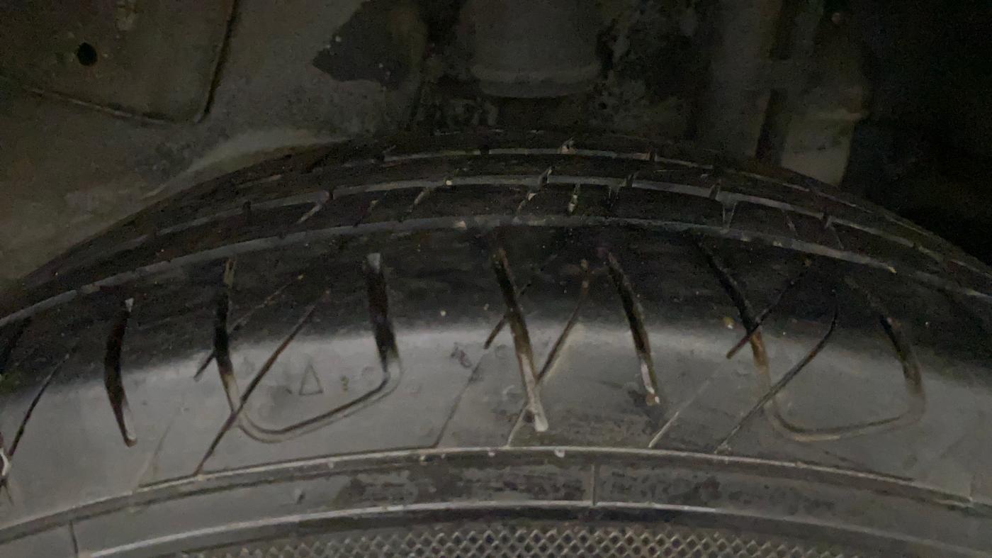 2018 Tata NEXON XE PETROL, Petrol, Manual, 1,13,590 km, Left Rear Tyre Tread