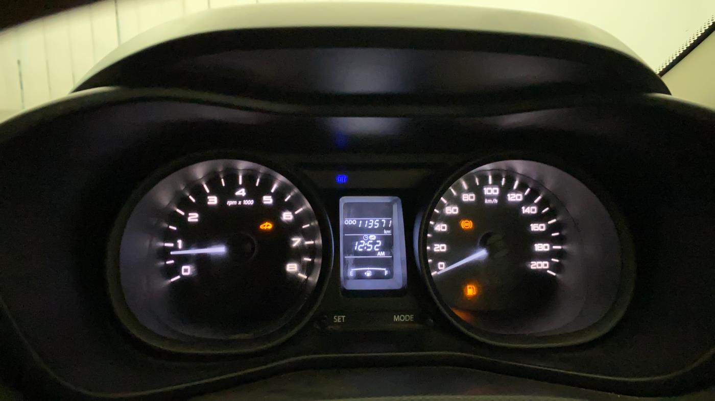 2018 Tata NEXON XE PETROL, Petrol, Manual, 1,13,590 km, Odometer Image