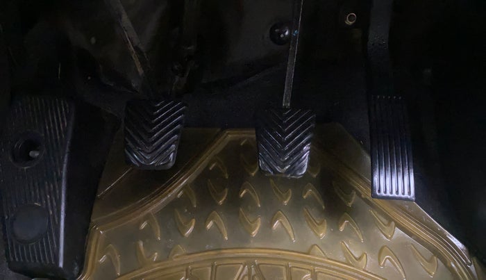 2013 Hyundai i20 MAGNA 1.2, Petrol, Manual, 94,273 km, Pedals