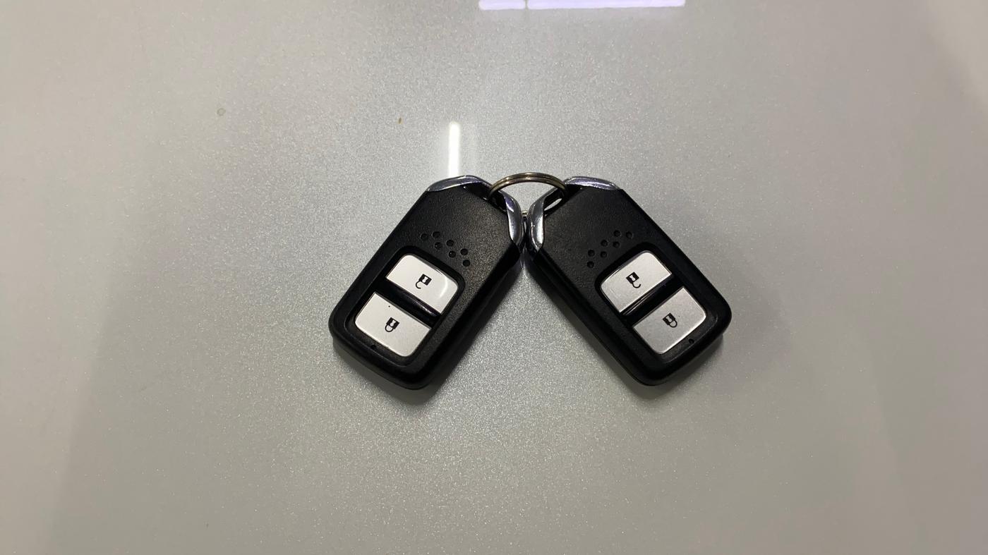 2020 Honda WR-V 1.2L I-VTEC VX MT, Petrol, Manual, 35,492 km, Key Close Up