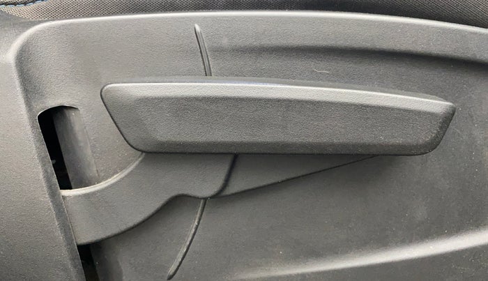 2023 Tata PUNCH CREATIVE  MT, Petrol, Manual, 18,719 km, Driver Side Adjustment Panel