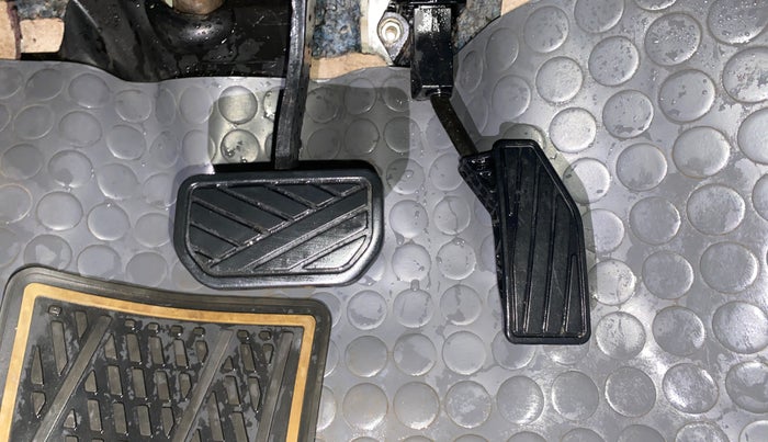 2020 Maruti Dzire ZXI Plus AMT, Petrol, Automatic, 67,414 km, Pedals