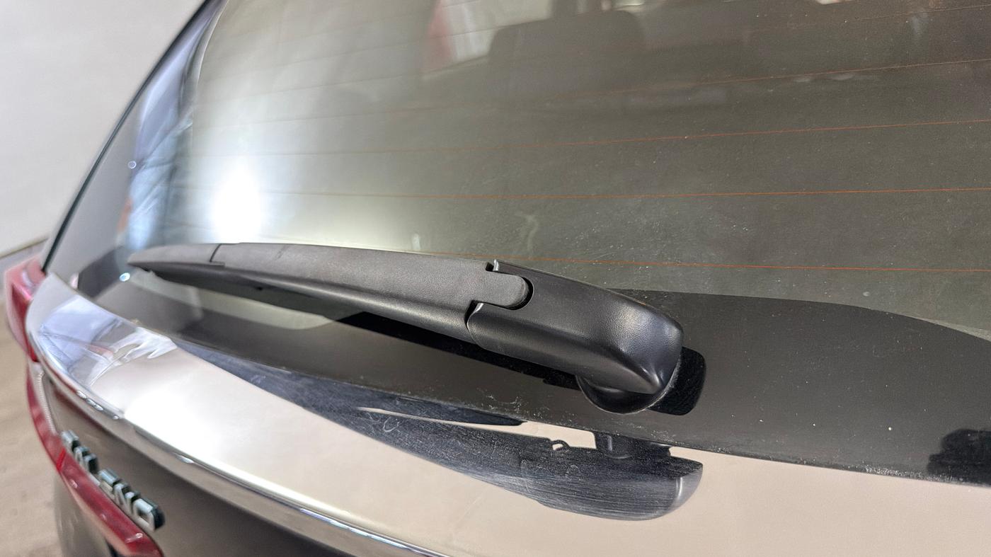 2024 Maruti Baleno  ZETA CNG 1.2L, CNG, Manual, 14,874 km, Rear Wiper