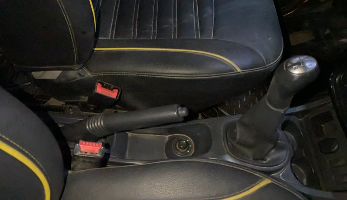 2015 Renault Duster 85 PS RXL DIESEL, Diesel, Manual, 80,782 km, Gear Lever