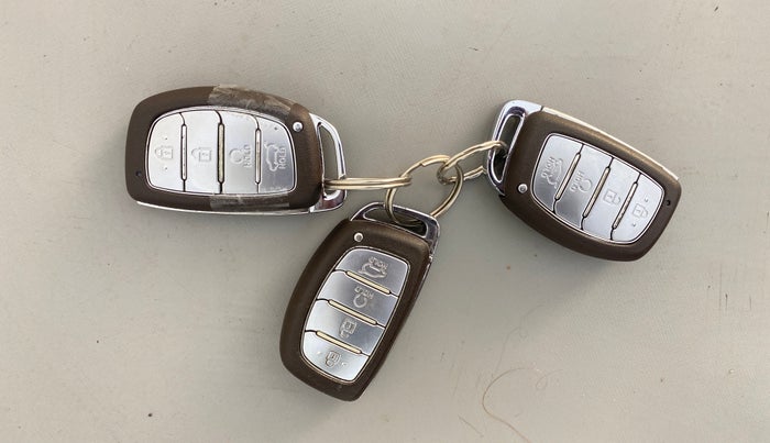 2022 Hyundai Creta SX IVT 1.5 PETROL, Petrol, Automatic, 57,099 km, Key Close Up