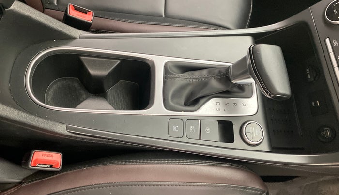 2022 Hyundai Creta SX IVT 1.5 PETROL, Petrol, Automatic, 57,099 km, Gear Lever