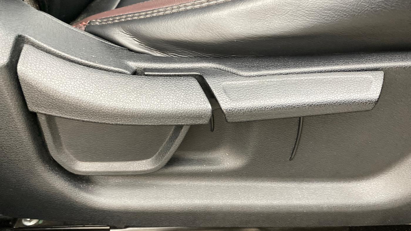 2022 Hyundai Creta SX IVT 1.5 PETROL, Petrol, Automatic, 57,099 km, Driver Side Adjustment Panel