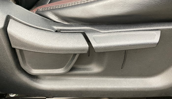 2022 Hyundai Creta SX IVT 1.5 PETROL, Petrol, Automatic, 57,099 km, Driver Side Adjustment Panel