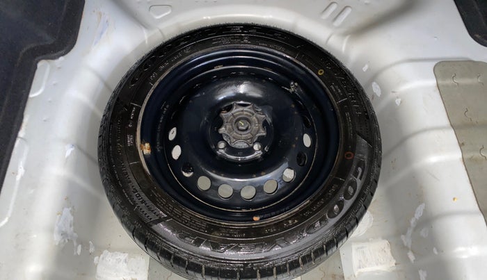 2017 Hyundai Xcent E+, Petrol, Manual, 62,475 km, Spare Tyre