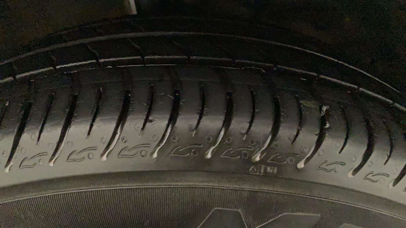 2016 Maruti Baleno DELTA CVT PETROL 1.2, Petrol, Automatic, 66,531 km, Right Rear Tyre Tread