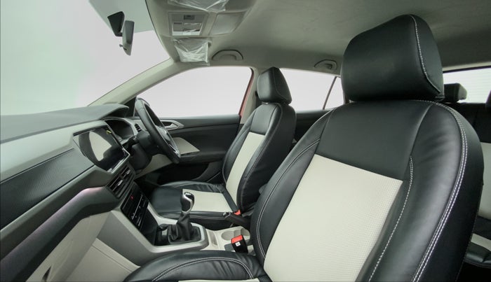 2022 Volkswagen TAIGUN HIGHLINE 1.0 TSI MT, Petrol, Manual, 7,544 km, Right Side Front Door Cabin