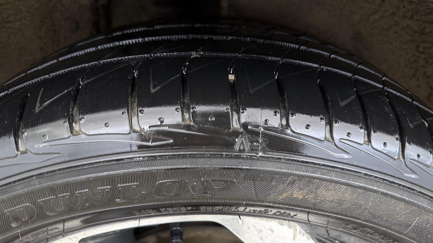 2021 Hyundai ALCAZAR 2.0 SIGNATURE (O) AT 6STR, Petrol, Automatic, 81,228 km, Right Rear Tyre Tread