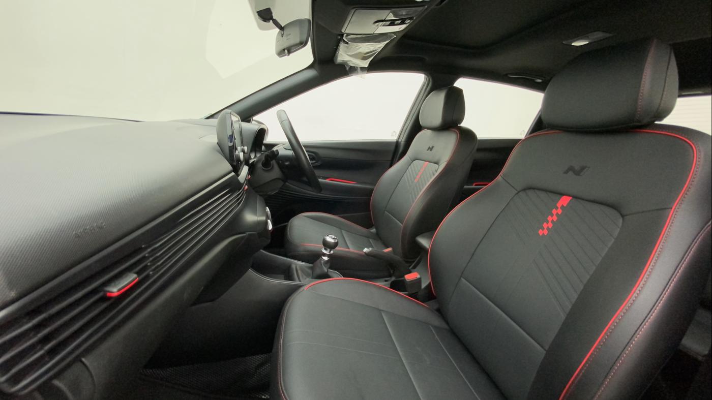 2022 Hyundai NEW I20 N LINE N6 1.0 TURBO GDI IMT, Petrol, Manual, 11,695 km, Right Side Front Door Cabin