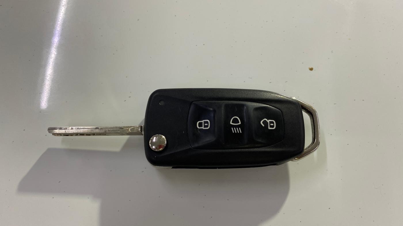 2025 Tata Tiago XZ PLUS CNG DUAL TONE, CNG, Manual, 16,412 km, Key Close Up