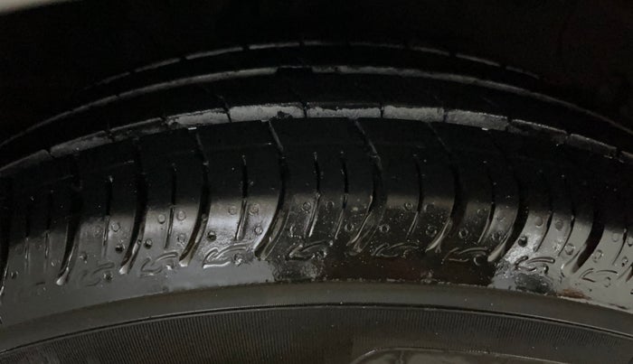 2019 Hyundai NEW SANTRO SPORTZ MT, Petrol, Manual, 24,037 km, Right Front Tyre Tread