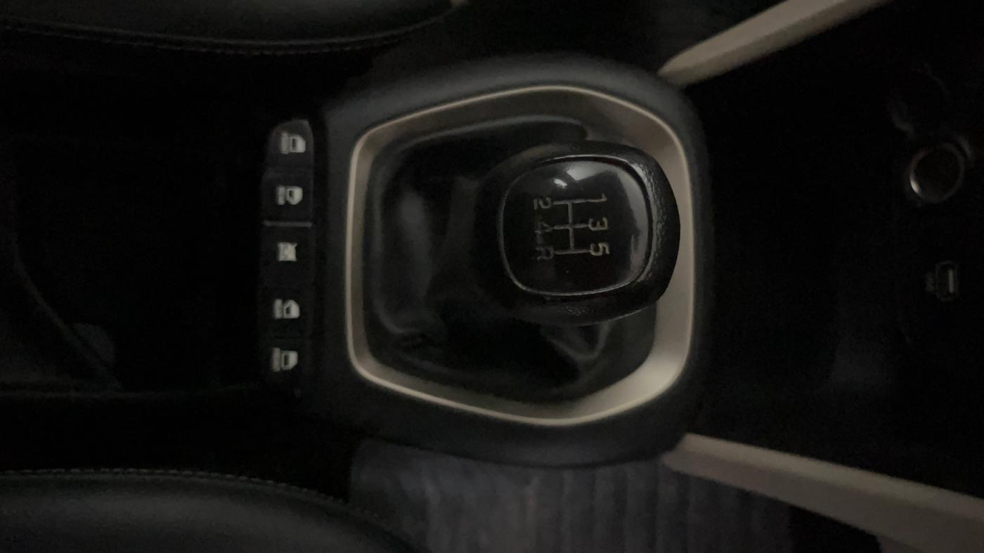 2019 Hyundai NEW SANTRO SPORTZ MT, Petrol, Manual, 24,037 km, Gear Lever