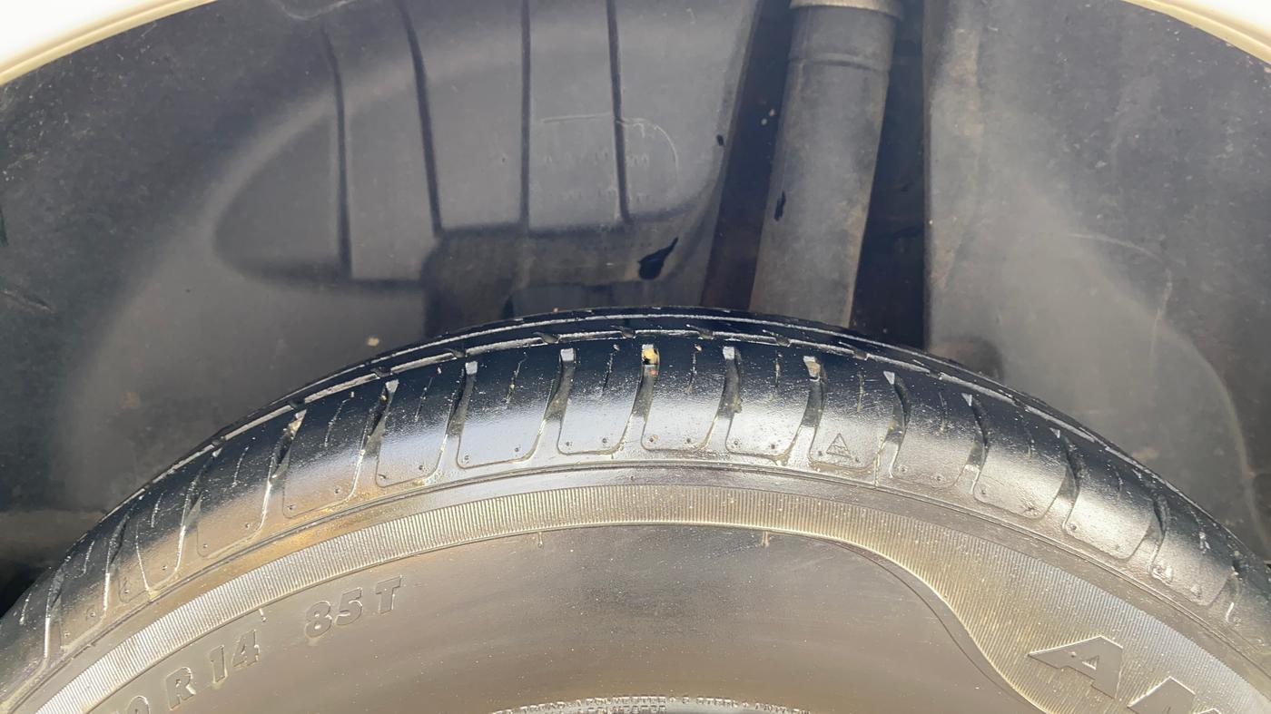 2023 Maruti Swift VXI, Petrol, Manual, 29,627 km, Left Rear Tyre Tread