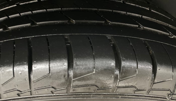 2020 KIA SELTOS GTX PLUS DCT 1.4 PETROL, Petrol, Automatic, 63,635 km, Right Rear Tyre Tread