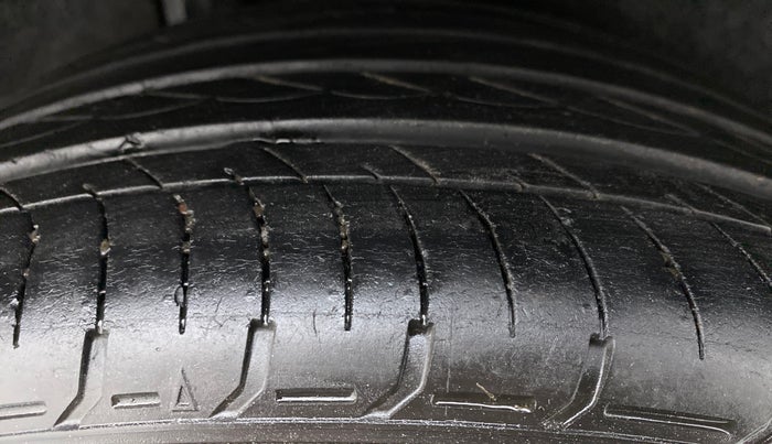 2019 Honda Civic 1.8L I-VTEC ZX CVT, Petrol, Automatic, 41,286 km, Right Front Tyre Tread