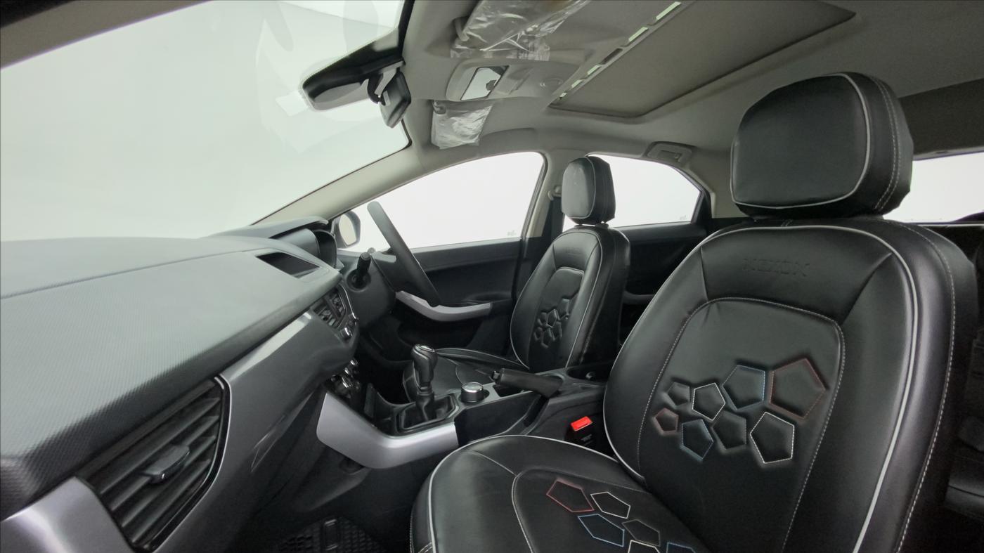2021 Tata NEXON XM SUNROOF PETROL, Petrol, Manual, 23,899 km, Right Side Front Door Cabin