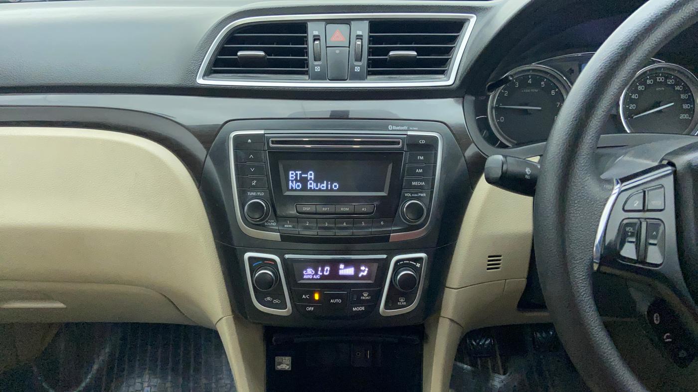 2018 Maruti Ciaz ZETA 1.4  MT PETROL, Petrol, Manual, 72,624 km, Air Conditioner