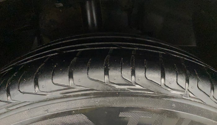 2021 Tata NEXON XZ PLUS DIESEL SUNROOF, Diesel, Manual, 54,141 km, Right Front Tyre Tread