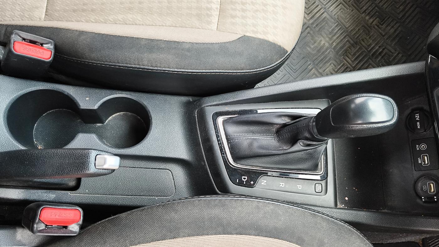 2018 Hyundai Elite i20 ASTA 1.2  CVT, Petrol, Automatic, 69,853 km, Gear Lever