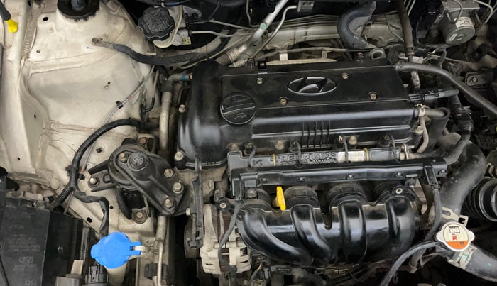 2016 Hyundai Verna 1.6 VTVT SX, Petrol, Manual, 70,675 km, Engine View - Right