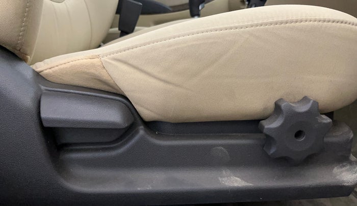 2016 Hyundai Verna 1.6 VTVT SX, Petrol, Manual, 70,675 km, Driver Side Adjustment Panel