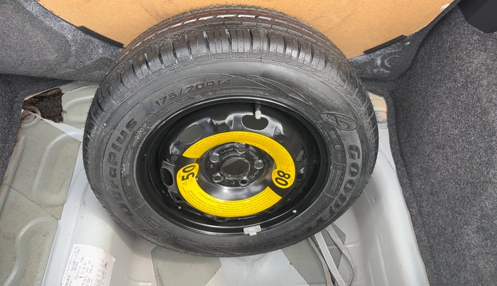 2018 Volkswagen Polo HIGHLINE PLUS 1.5 16 ALLOY, Diesel, Manual, 87,348 km, Spare Tyre