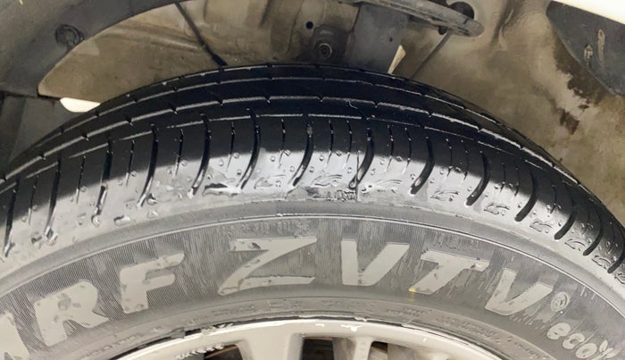 2019 Maruti Ertiga ZXI+ SHVS, Petrol, Manual, 19,251 km, Left Front Tyre Tread