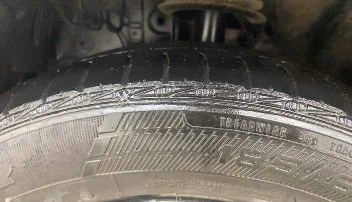 2014 Toyota Etios CROSS 1.4 VD, Diesel, Manual, 80,834 km, Left Front Tyre Tread