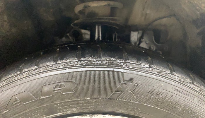 2014 Toyota Etios CROSS 1.4 VD, Diesel, Manual, 80,834 km, Right Front Tyre Tread