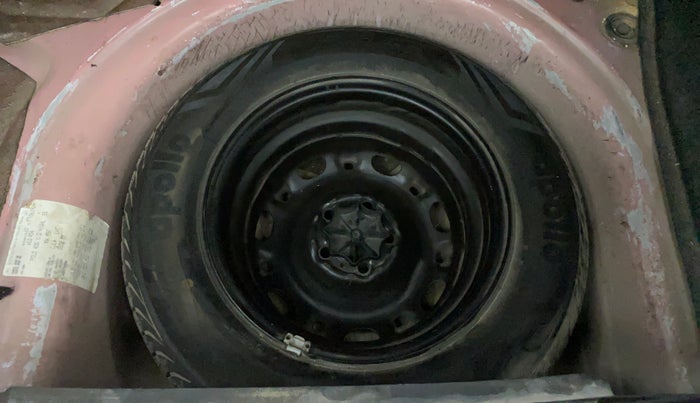 2015 Volkswagen Polo HIGHLINE1.2L, Petrol, Manual, 54,566 km, Spare Tyre