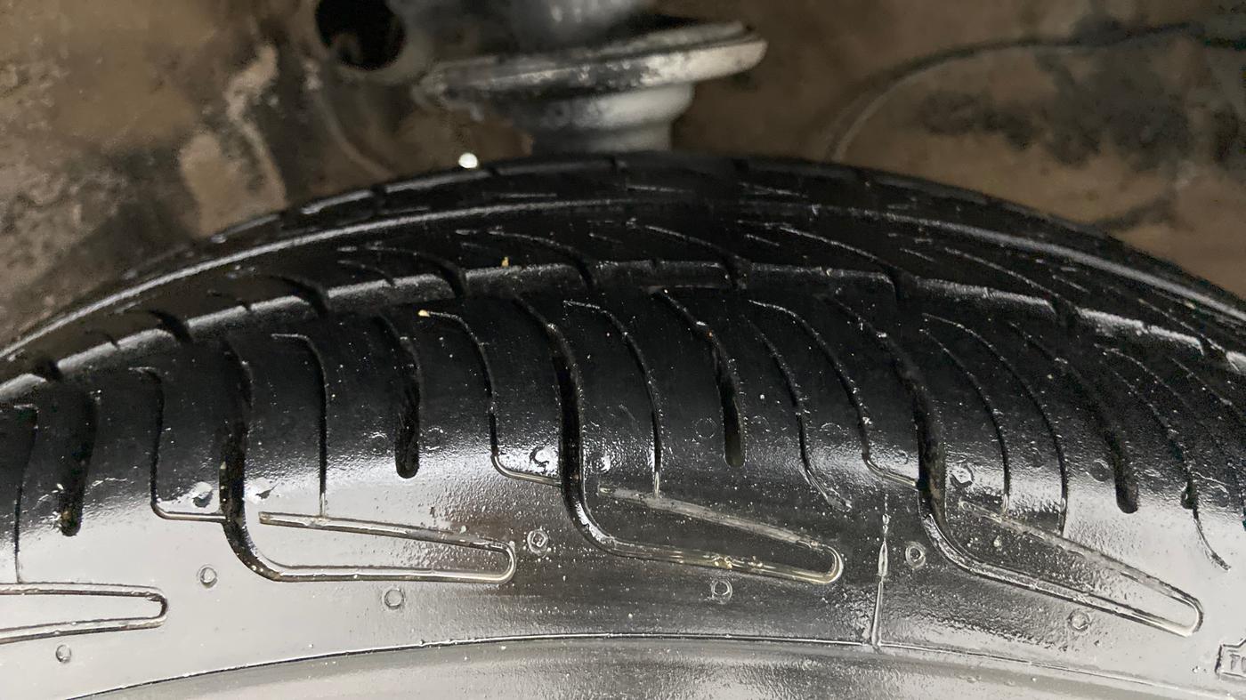 2020 Maruti S PRESSO VXI+, Petrol, Manual, 74,608 km, Right Front Tyre Tread