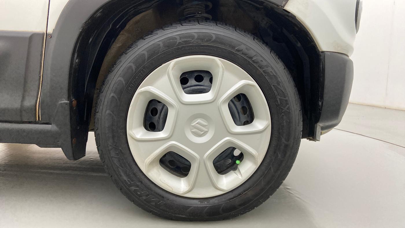 2020 Maruti S PRESSO VXI+, Petrol, Manual, 74,608 km, Right Front Wheel