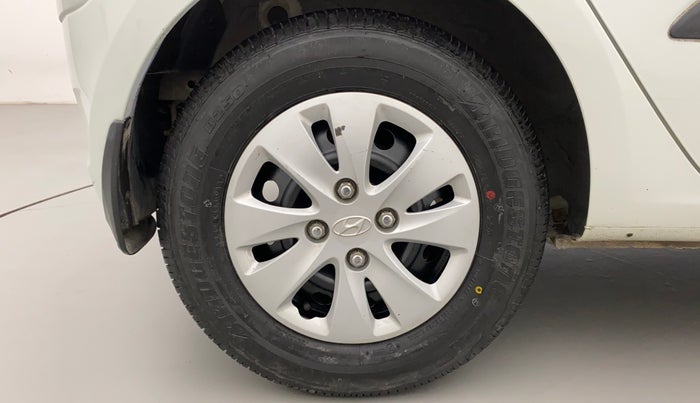 2012 Hyundai i10 MAGNA 1.2, Petrol, Manual, 19,800 km, Right Rear Wheel