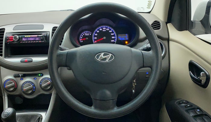 2012 Hyundai i10 MAGNA 1.2, Petrol, Manual, 19,800 km, Steering Wheel Close Up