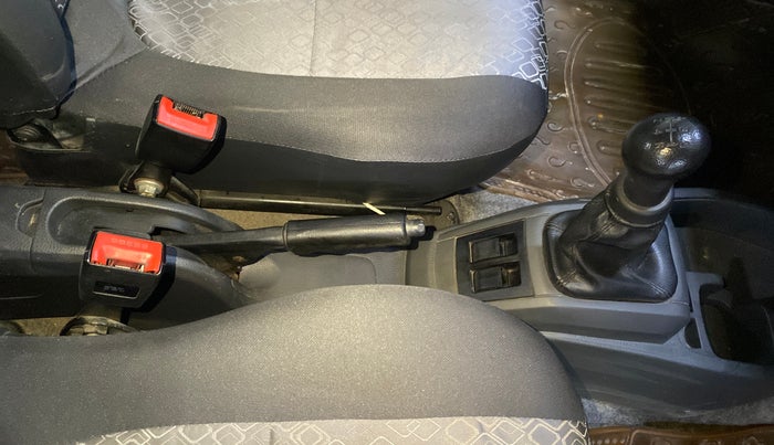 2017 Maruti Alto 800 LXI, Petrol, Manual, 37,368 km, Gear Lever