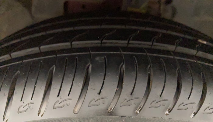 2018 Ford Ecosport TITANIUM 1.5L PETROL, Petrol, Manual, 36,002 km, Left Front Tyre Tread