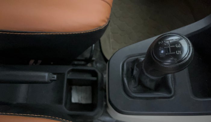 2021 Maruti New Wagon-R LXI CNG 1.0, CNG, Manual, 59,969 km, Gear Lever