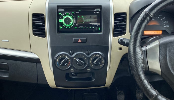 2017 Maruti Wagon R 1.0 LXI CNG, CNG, Manual, 99,033 km, Air Conditioner