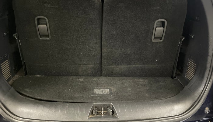 2021 Mahindra XUV700 AX 7 P MT 7 STR, Petrol, Manual, 79,059 km, Boot Inside