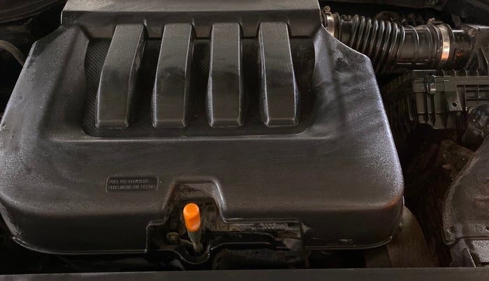 2021 Mahindra XUV700 AX 7 P MT 7 STR, Petrol, Manual, 79,059 km, Engine View