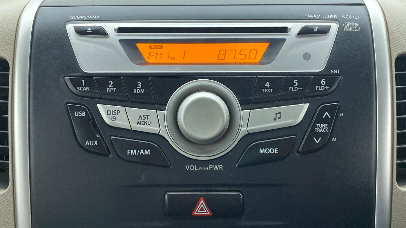 2014 Maruti Wagon R 1.0 VXI, Petrol, Manual, 98,842 km, Infotainment System