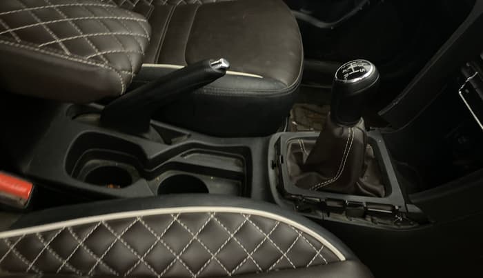 2020 Maruti Vitara Brezza ZXI PLUS DUAL TONE, Petrol, Manual, 44,731 km, Gear Lever